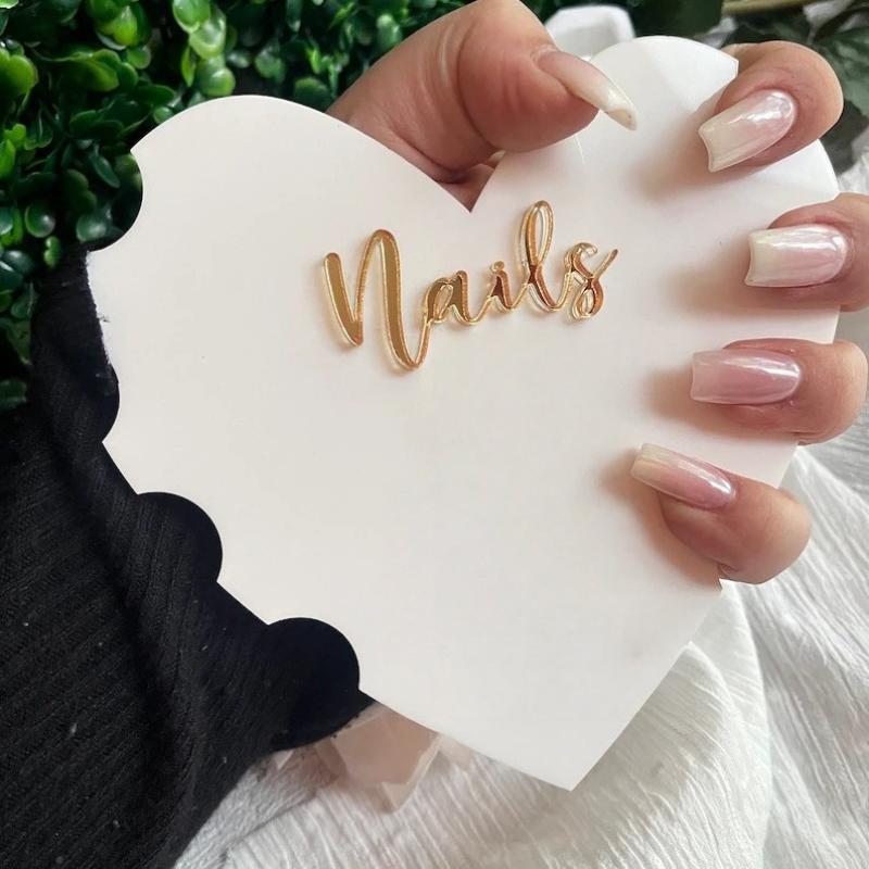 Tech Accessories Photo - Nailfie Selfie Disc Acryl-Nagelkunst-Präsentationsboard Maniküre-Fotografie-Requisite Nagelstudio-Nageltechniker-Deko-Zubehör