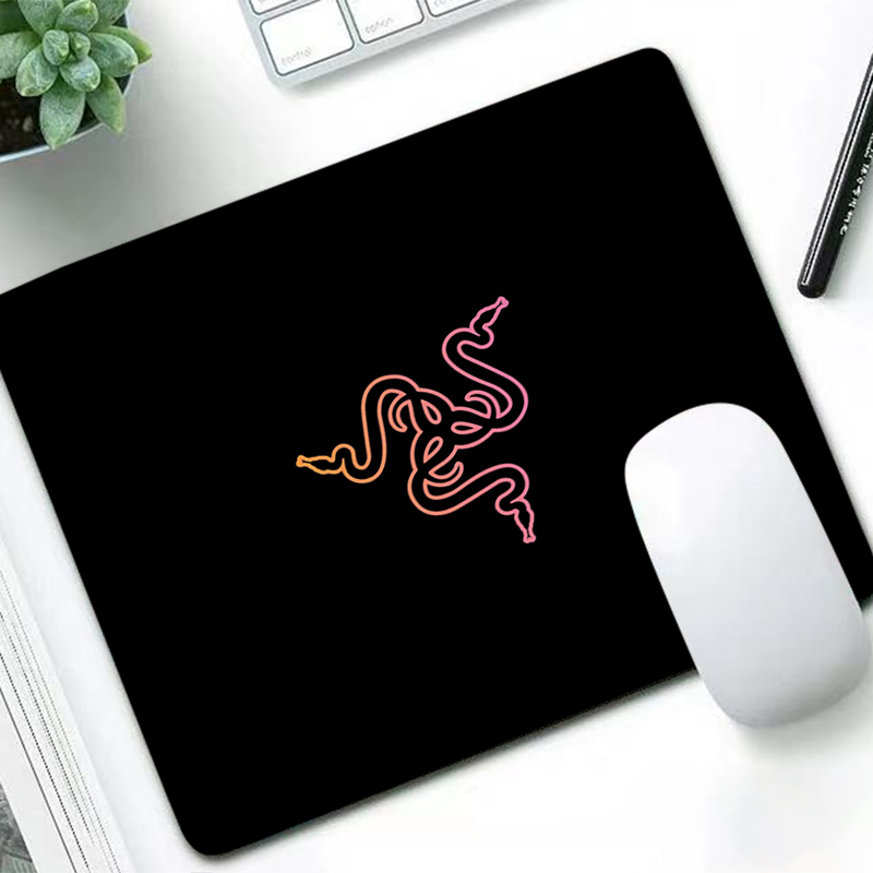 Razer Luxus Mauspad Anime Game – Tech Gaming Accessories Bewertung und Preis